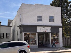 1219 Milwaukee Ave in South Milwaukee, WI - Building Photo