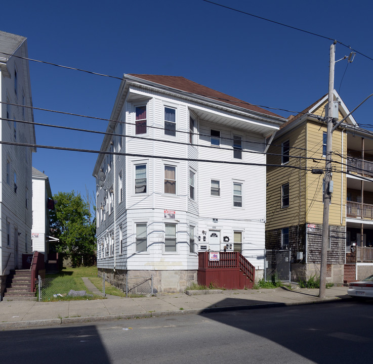 325 N Front St in New Bedford, MA - Building Photo