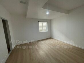 21346 E 53rd Pl in Denver, CO - Foto de edificio - Building Photo