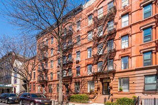 155 W 132nd St in New York, NY - Building Photo