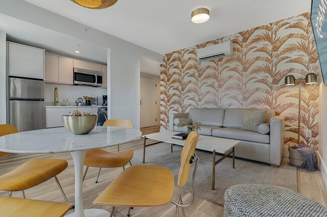 4025 Indian Creek Dr in Miami Beach, FL - Building Photo - Building Photo