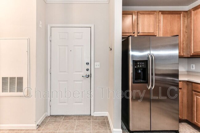 12001 Market St photo'