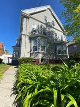 5 Blake St in Cambridge, MA - Foto de edificio - Building Photo