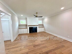 318 Hinton St in Apex, NC - Building Photo - Building Photo