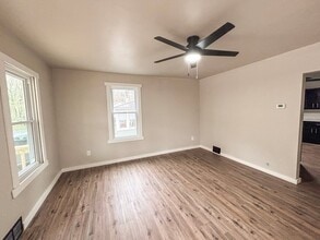 489 Evergreen Rd, Unit 489A Evergreen Rd in Leechburg, PA - Foto de edificio - Building Photo