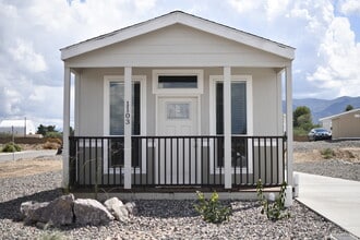 126 Copper Canyon Loop in Camp Verde, AZ - Building Photo - Building Photo