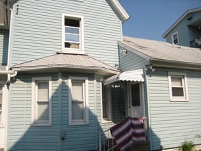 104 Talbot St in Ocean City, MD - Foto de edificio - Building Photo