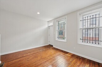 1926 Pierce St in Philadelphia, PA - Foto de edificio - Building Photo