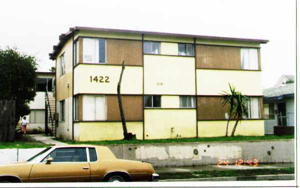 1422 Lomita Blvd in Los Angeles, CA - Foto de edificio