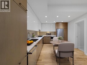 5311 Cedarbridge Way in Richmond, BC - Building Photo - Building Photo