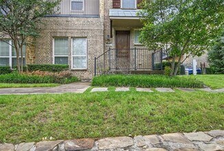 6491 Las Colinas Blvd in Irving, TX - Building Photo - Building Photo