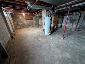 1029 SW Webster Ave in Topeka, KS - Building Photo - Building Photo