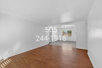 8503 Menaul Blvd NE in Albuquerque, NM - Building Photo - Building Photo