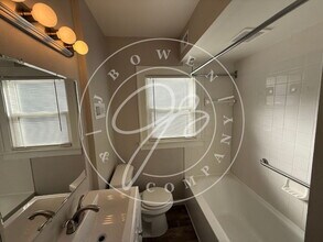 2037 Berdan Ave in Toledo, OH - Building Photo - Building Photo