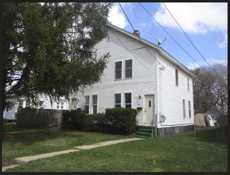 1620 Sycamore St in Ottawa, IL - Building Photo