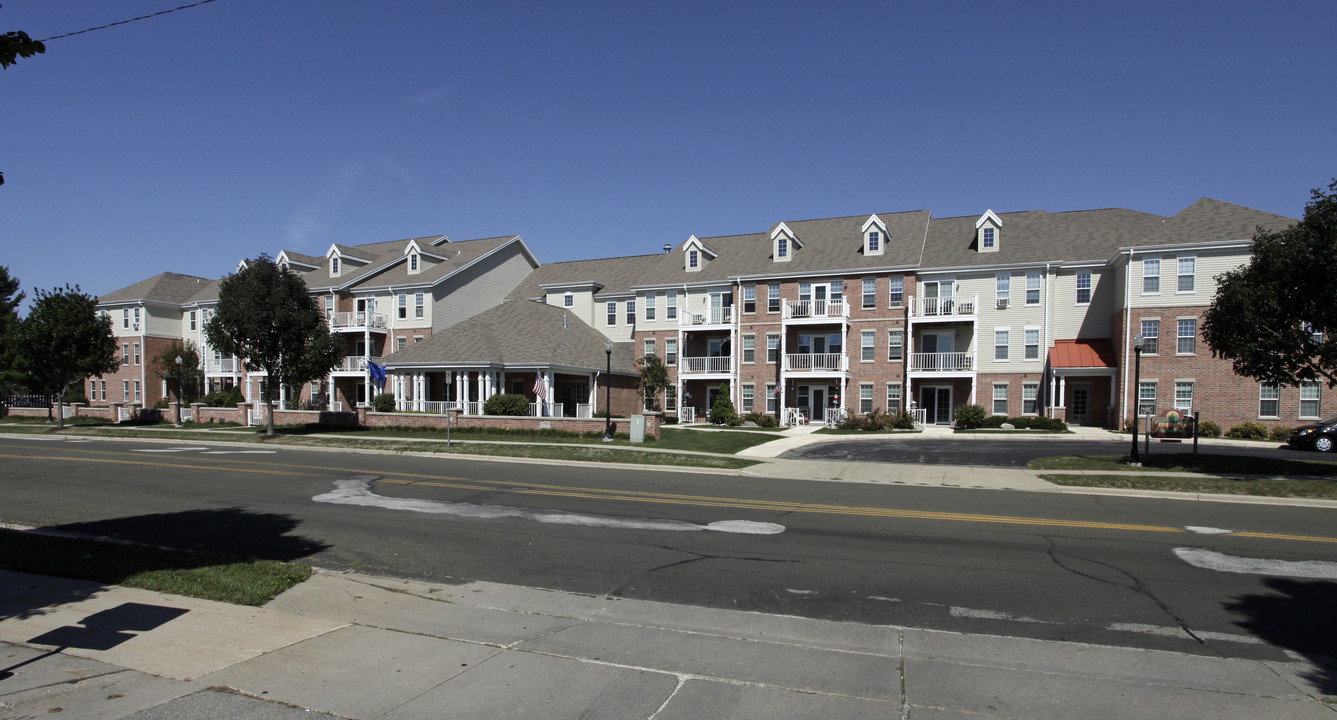 Sunwood Apartments in Sun Prairie, WI - Foto de edificio