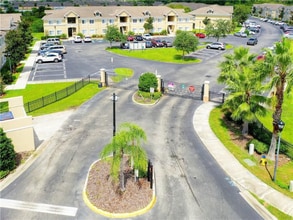 6423 Cypressdale Dr in Riverview, FL - Building Photo - Building Photo