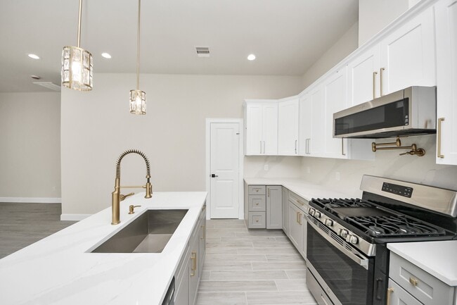 property at 3110 Dawson Ln