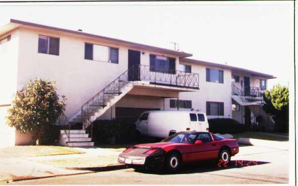 2500 W El Segundo Blvd in Gardena, CA - Building Photo