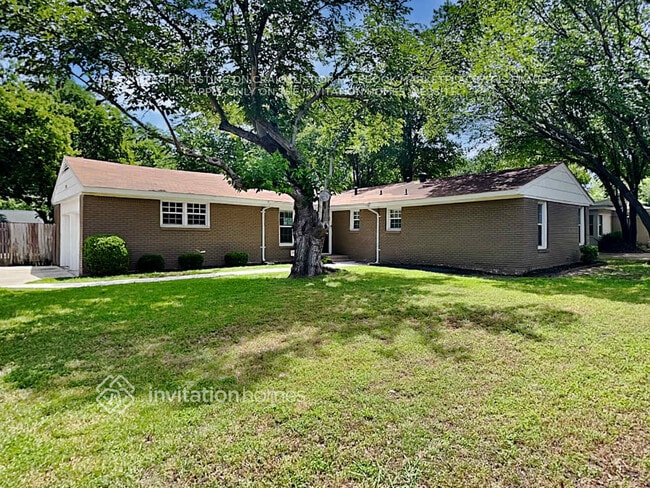 property at 3820 Norton Dr