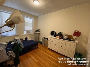 41 Orkney Rd, Unit 3 in Boston, MA - Foto de edificio - Building Photo