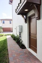 1006 Faulkner Ter in Palm Beach Gardens, FL - Building Photo - Building Photo