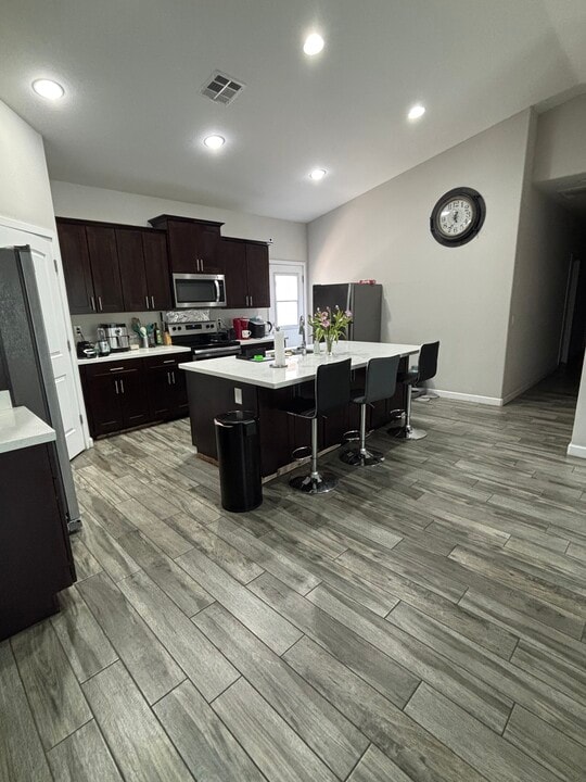 2746 E Chipman Rd in Phoenix, AZ - Building Photo