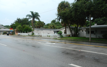 2018 Dr. Martin Luther King Jr St N in St. Petersburg, FL - Foto de edificio - Building Photo