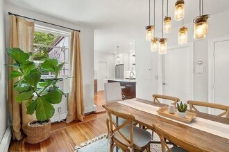 58 Myrtle St in Boston, MA - Building Photo - Building Photo