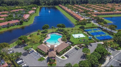 3290 Turtle Cove in West Palm Beach, FL - Building Photo - Building Photo