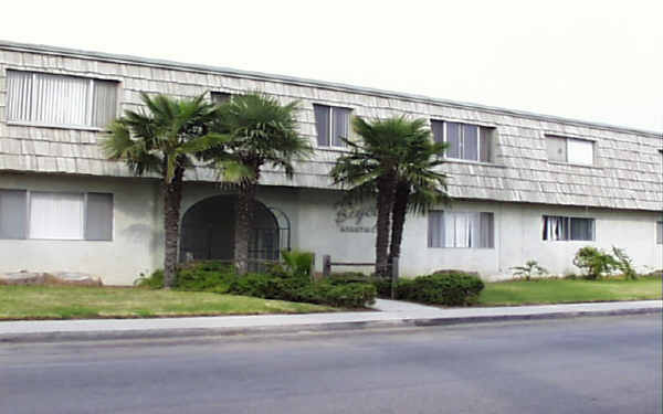 The Bryce Apartments in Oxnard, CA - Building Photo - Building Photo