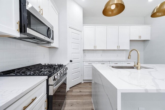 property at 2716 Spence St