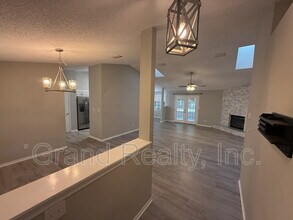 3965 Deerwood Cir in Pace, FL - Building Photo - Building Photo