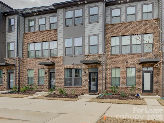 6112 Station Crossing Ave in Charlotte, NC - Building Photo - Building Photo