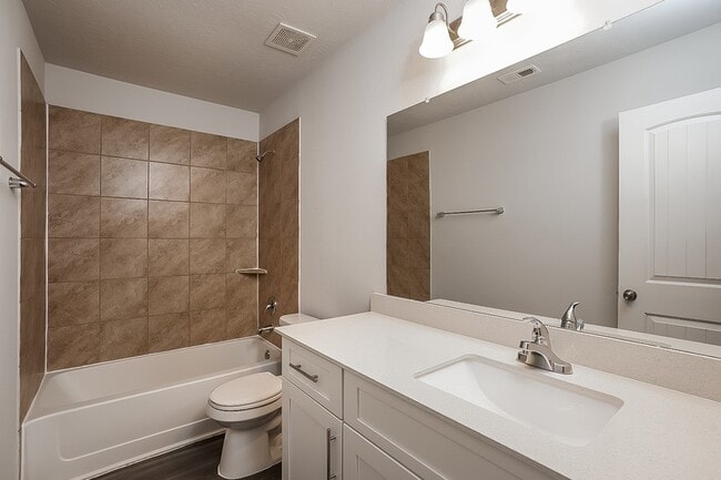 5610 Latta Plantation Dr