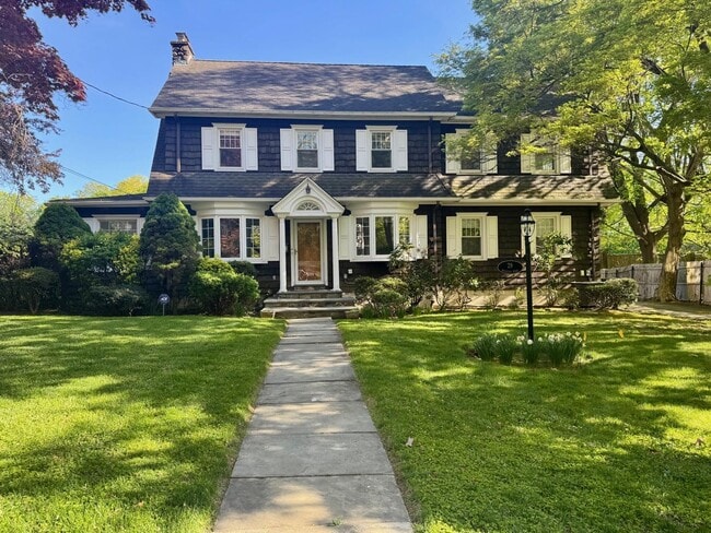 property at 29 Willetts Rd