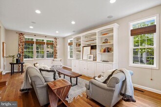 5055 26th Rd N in Arlington, VA - Building Photo - Building Photo