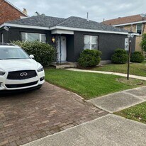 2413 New York St in New Orleans, LA - Building Photo