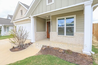 1809 W Saddlebrook Ln in Rogers, AR - Building Photo - Building Photo