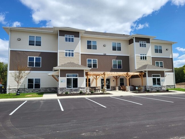 320 Chapel Dr in Lafayette, IN - Building Photo - Building Photo