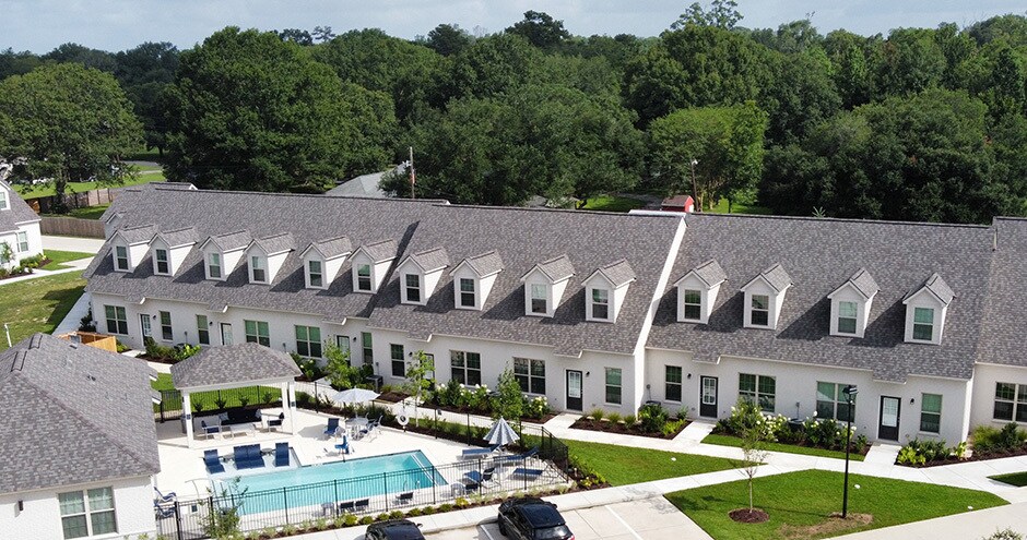 Oak Heritage Townhomes in Prairieville, LA - Foto de edificio