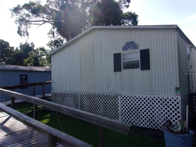 14914 Diagonal Rd in Hudson, FL - Building Photo - Building Photo