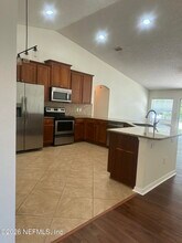 13735 Devan Lee Dr E in Jacksonville, FL - Building Photo - Building Photo