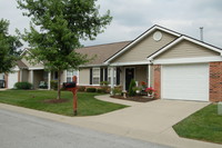 South Haven Village Apartments in Indianapolis, IN - Foto de edificio - Building Photo