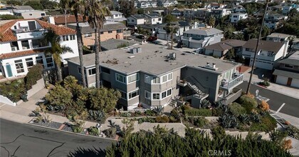 33816 Castano Dr in Dana Point, CA - Foto de edificio - Building Photo