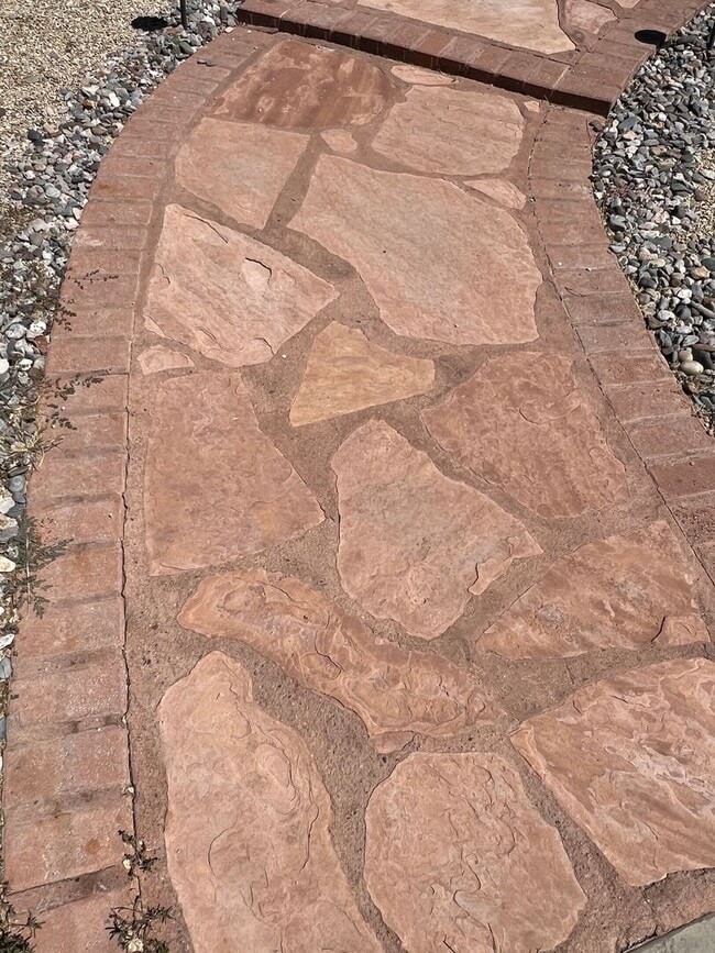 4796 Cll De Nubes in Las Cruces, NM - Building Photo - Building Photo