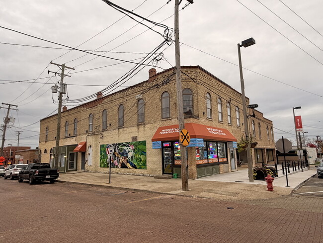 property at 226 N Benton St