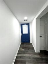 4318 1st, Unit C in Bacliff, TX - Foto de edificio - Building Photo