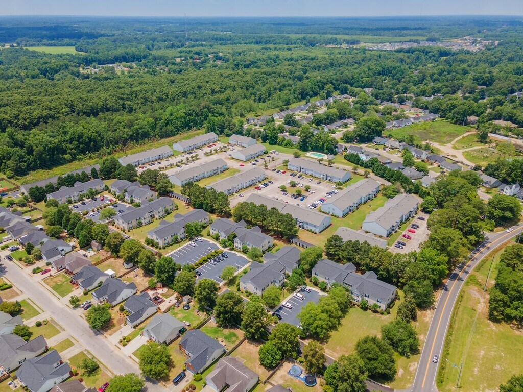 Basswood Apartment Homes Florence, SC Apartments