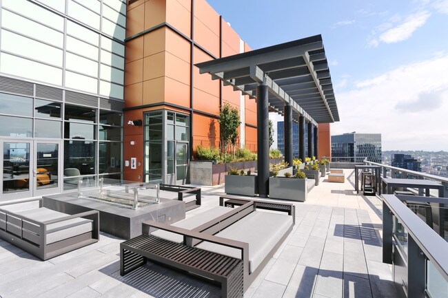 Arrivé in Seattle, WA - Building Photo - Building Photo
